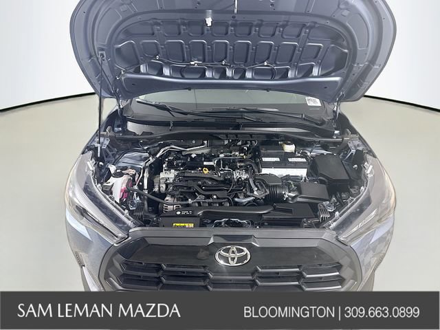 Used 2026 Toyota Corolla Cross LE image 27