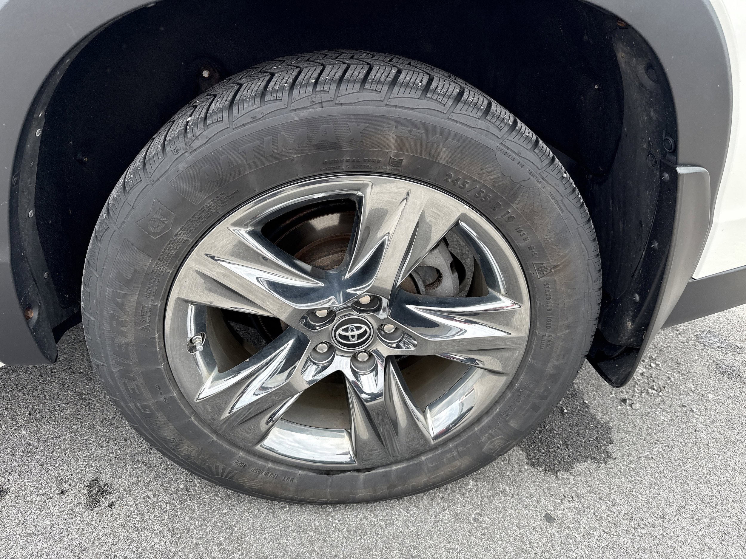 Used 2018 Toyota Highlander Limited Platinum AWD/4WD image 7
