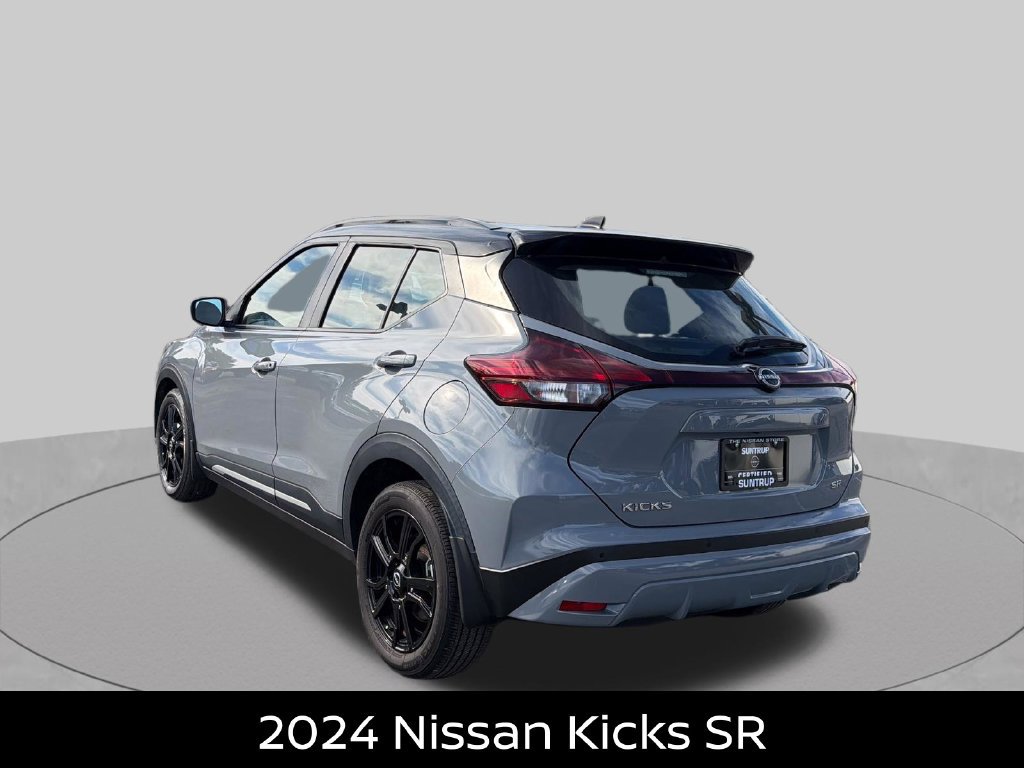 Certified 2024 Nissan Kicks SR w/ SR Premium Package FWD image 3