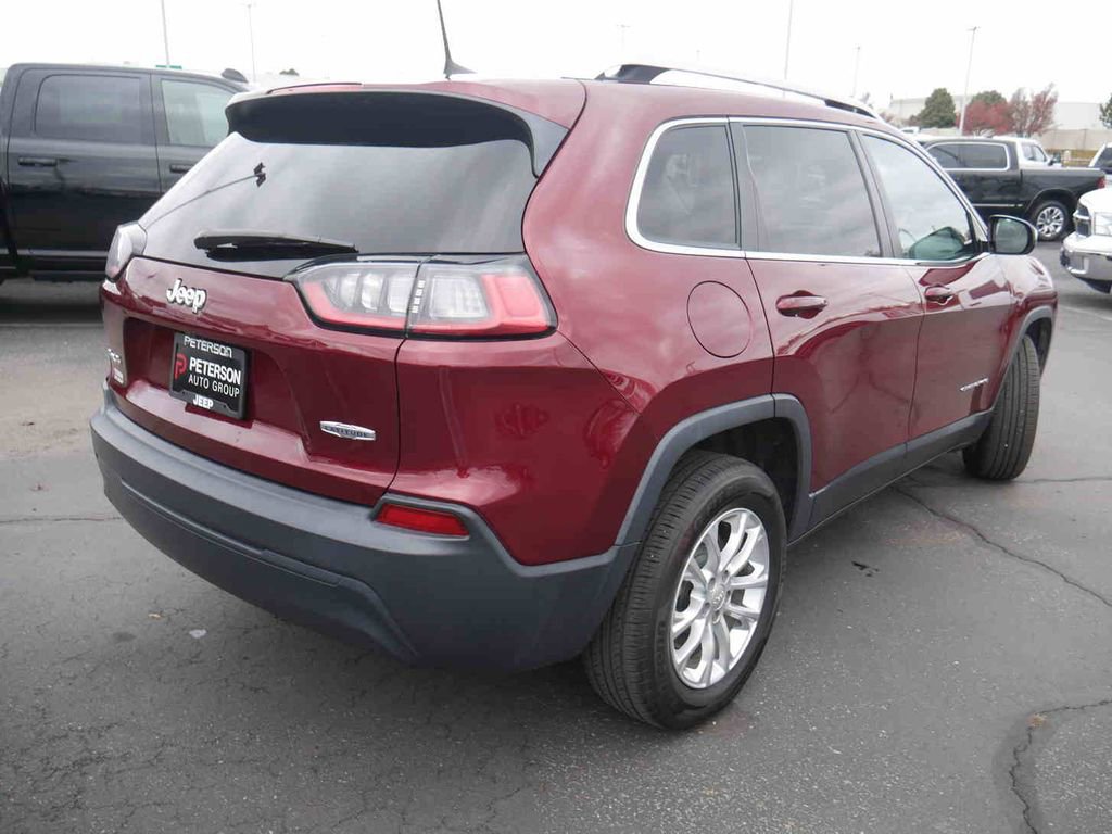 Used 2019 Jeep Cherokee Latitude w/ Popular Appearance Group image 18