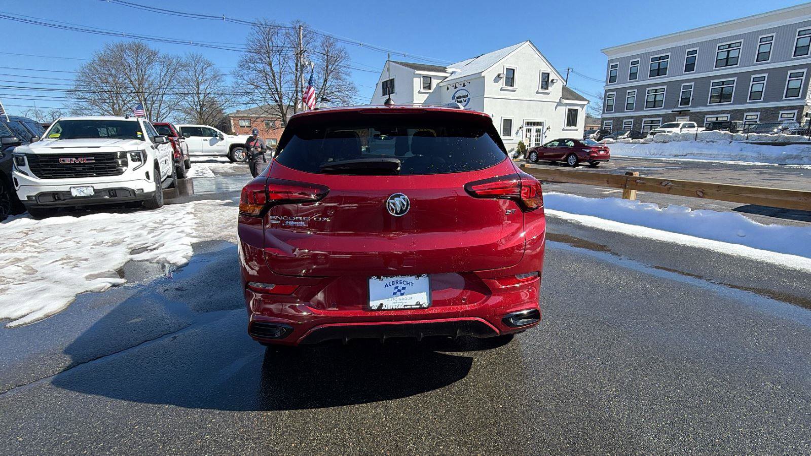 Certified 2021 Buick Encore GX Select w/ Advanced Technology Package image 6