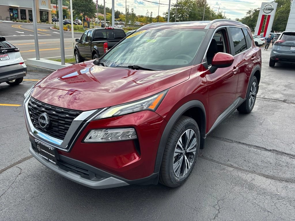 Certified 2023 Nissan Rogue SV w/ SV Premium B Package AWD/4WD image 3