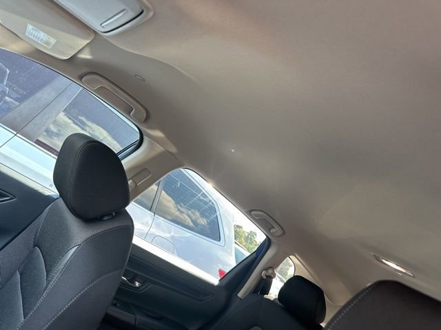 Used 2025 Honda CR-V LX image 12