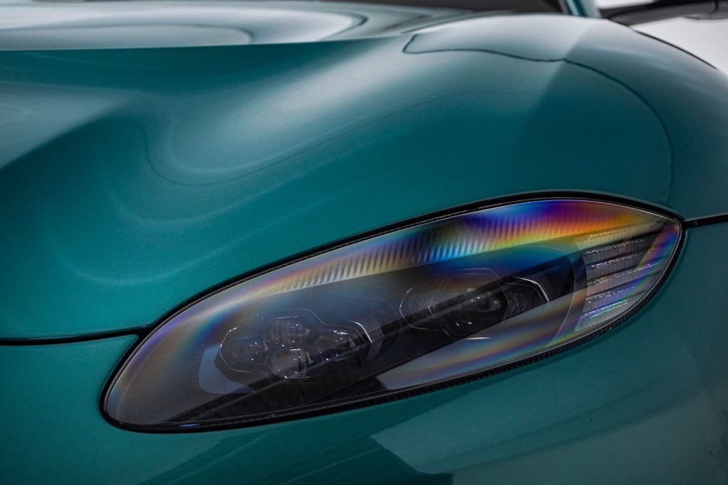 Used 2023 Aston Martin V12 Vantage RWD image 6