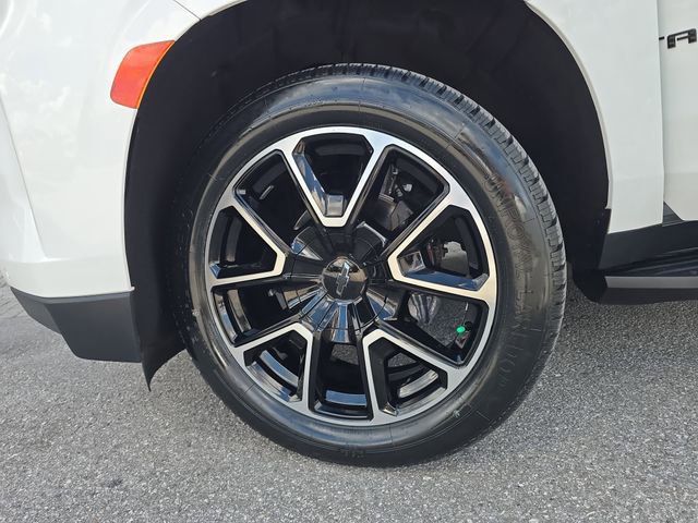 Certified 2022 Chevrolet Tahoe RST w/ Luxury Package image 32
