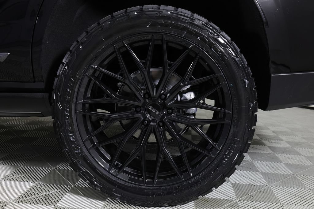 Used 2026 GMC Yukon Denali Ultimate w/ LPO, Floor Liner Package AWD/4WD image 49
