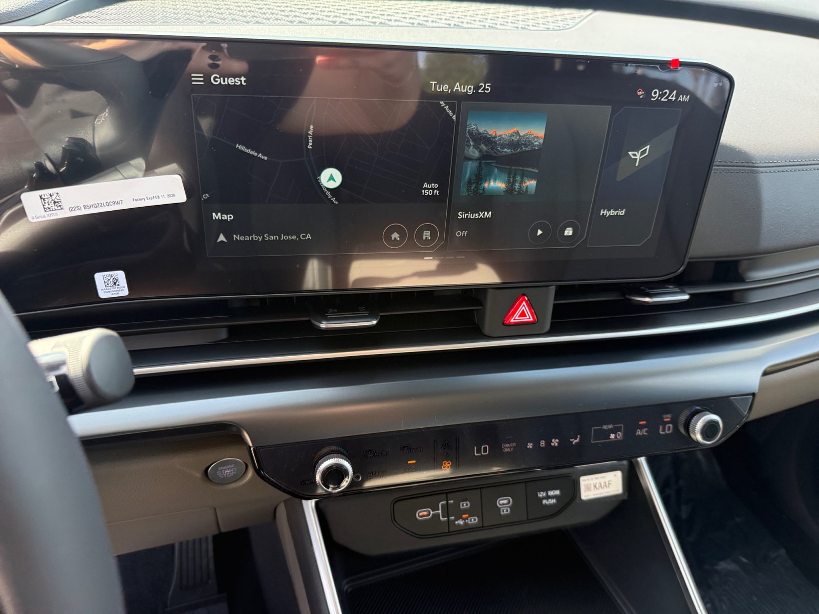 New 2027 Kia Carnival LXS FWD image 12