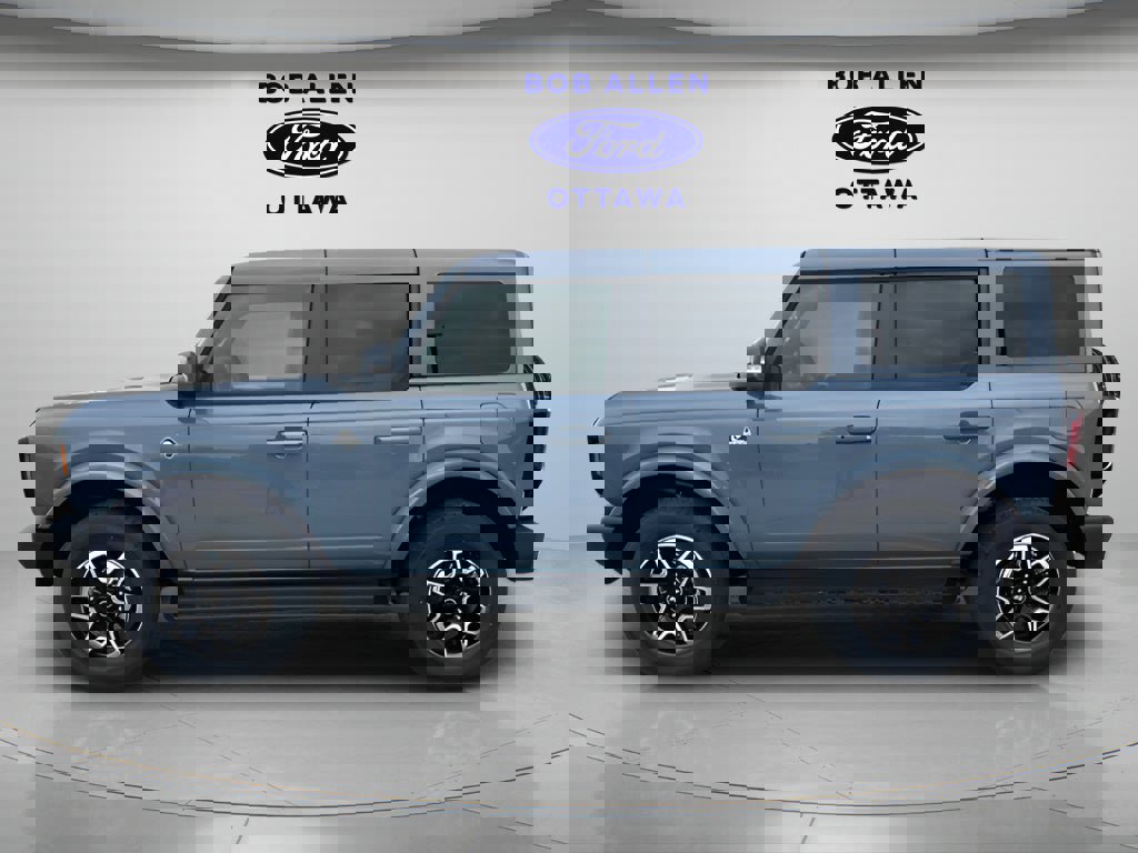 New 2025 Ford Bronco Outer Banks image 2