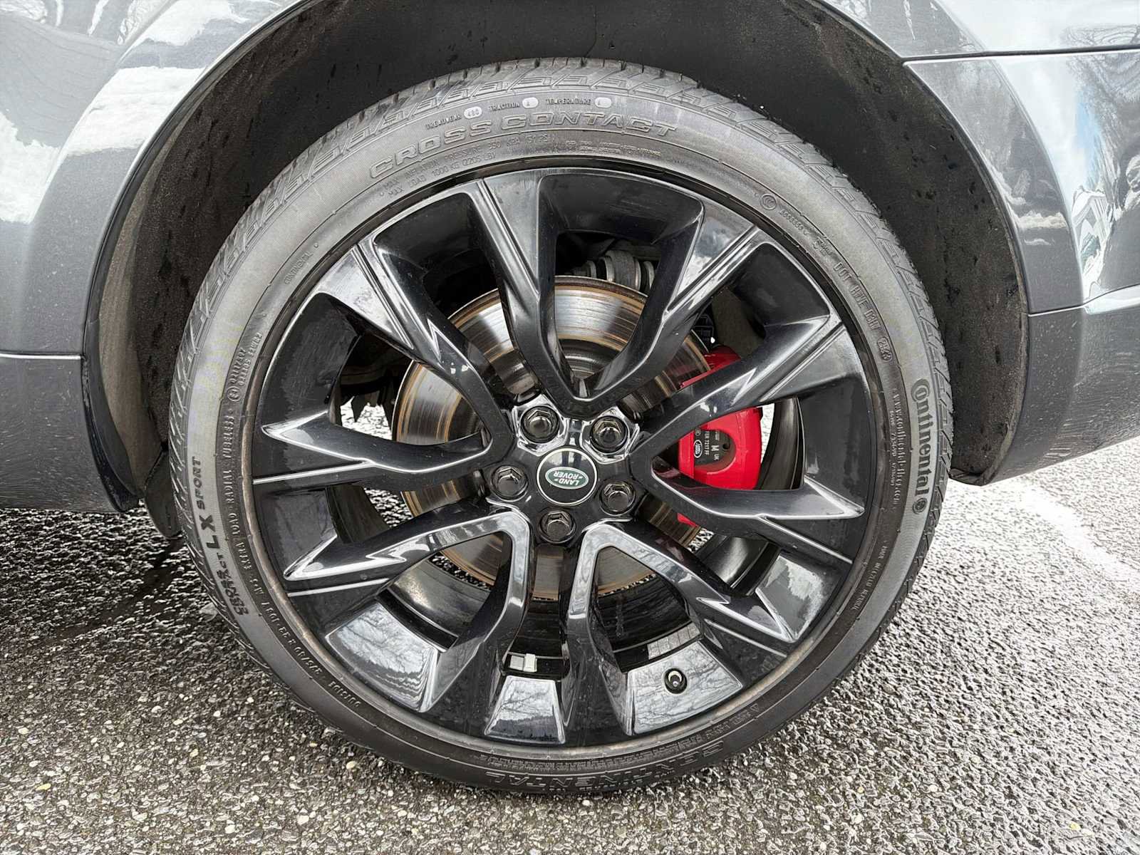 Used 2020 Land Rover Range Rover Sport HST image 19