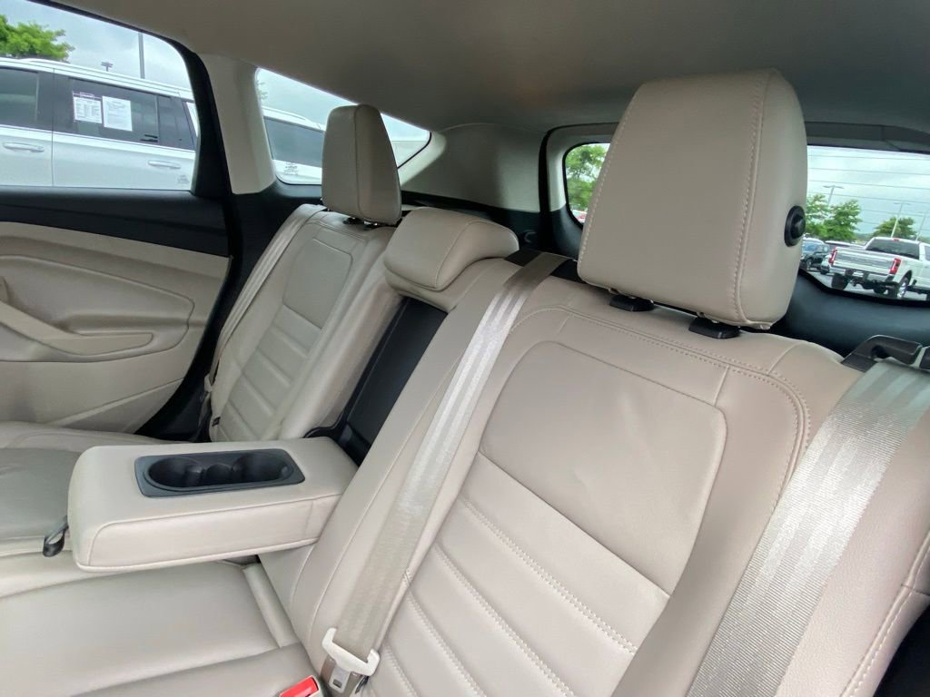 Certified 2018 Ford Escape SEL FWD image 23