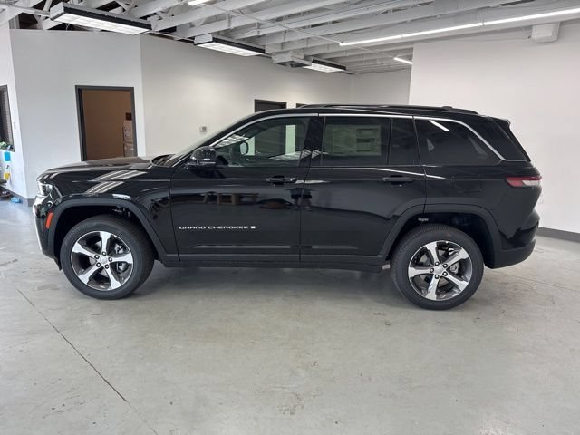 New 2026 Jeep Grand Cherokee Limited AWD/4WD image 4
