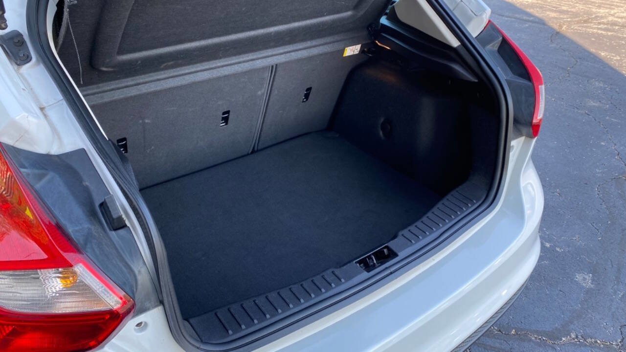 Used 2013 Ford Focus SE image 24