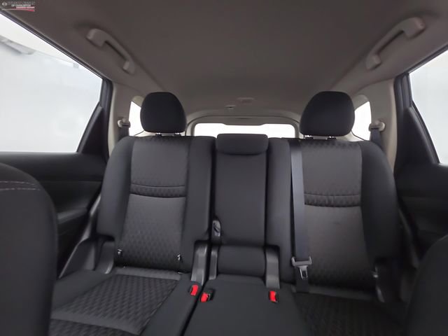 Used 2020 Nissan Rogue SV image 44