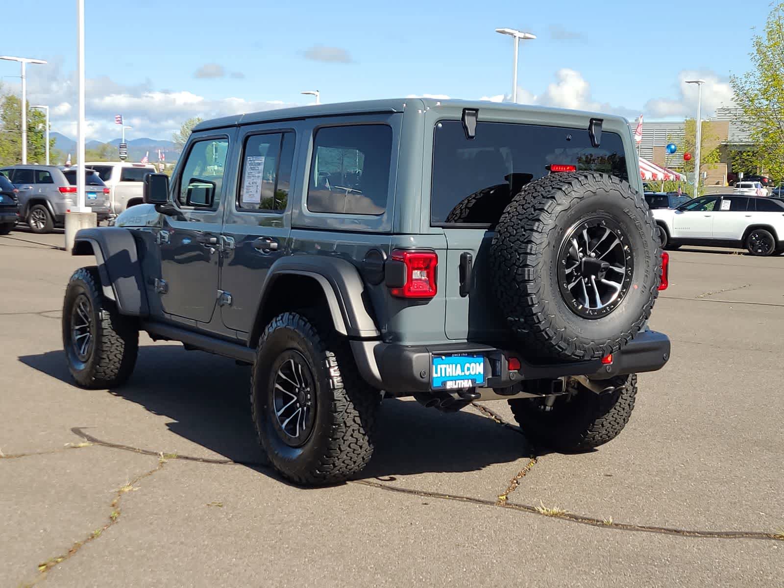 New 2026 Jeep Wrangler Unlimited Rubicon 392 w/ Quick Order Package 27X Moab AWD/4WD image 12