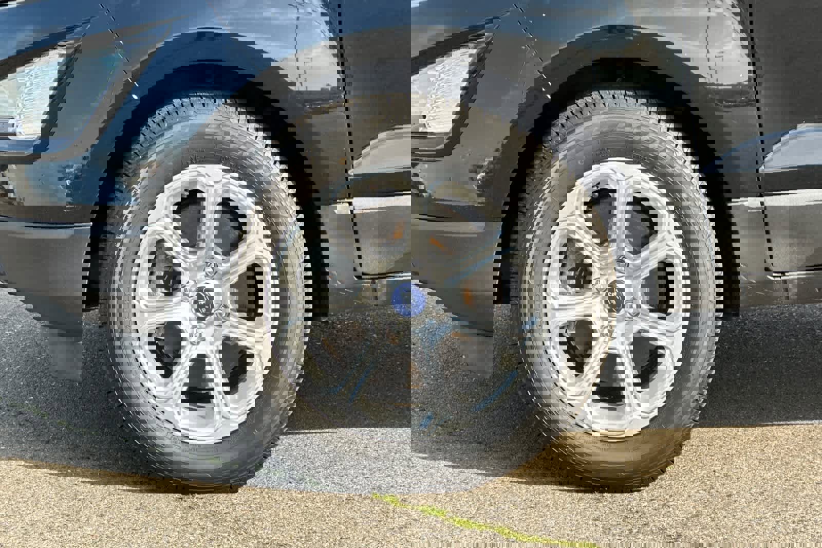 Used 2021 Ford EcoSport SE w/ SE Convenience Package image 31