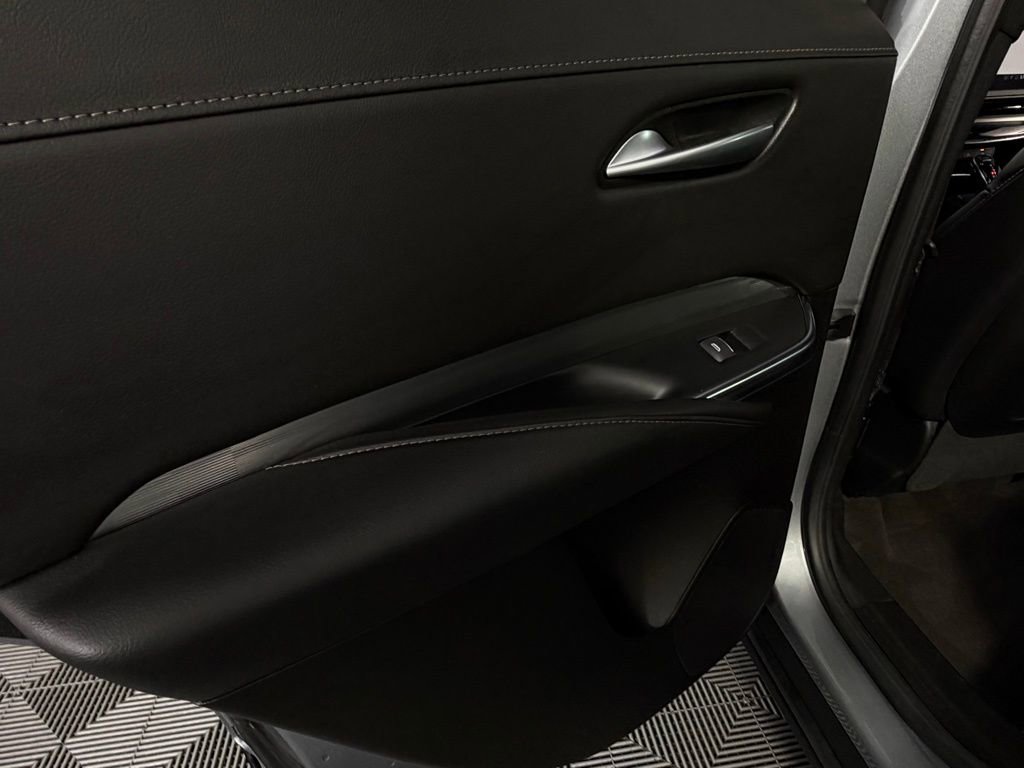 Used 2024 Cadillac XT4 Premium Luxury image 26