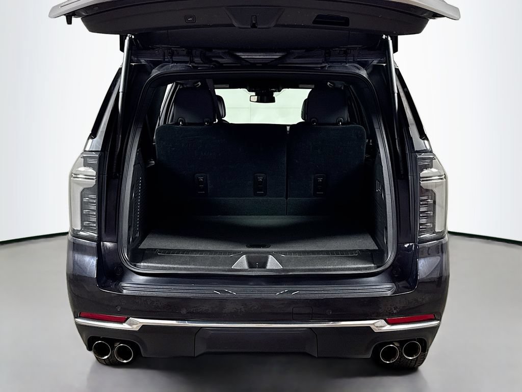 Certified 2025 Chevrolet Suburban Premier AWD/4WD image 25