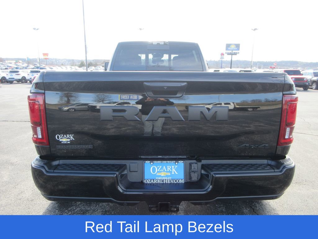 Used 2025 RAM 3500 Big Horn image 4