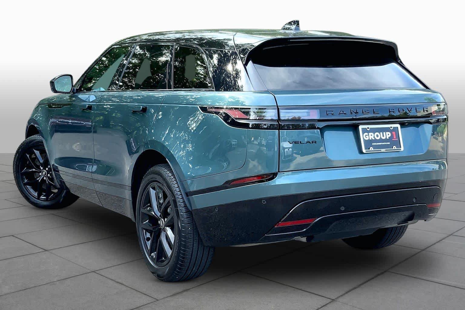 Used 2026 Land Rover Range Rover Velar Dynamic SE AWD/4WD image 12