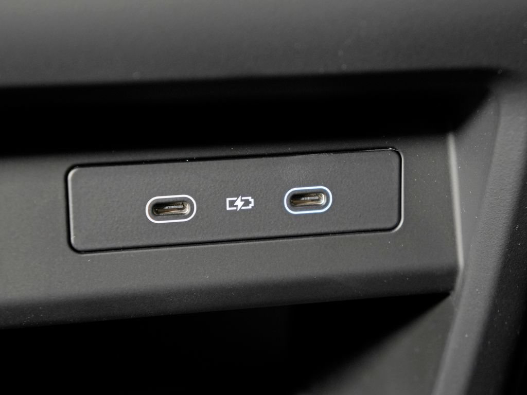 New 2026 Porsche Cayenne Coupe AWD/4WD image 38