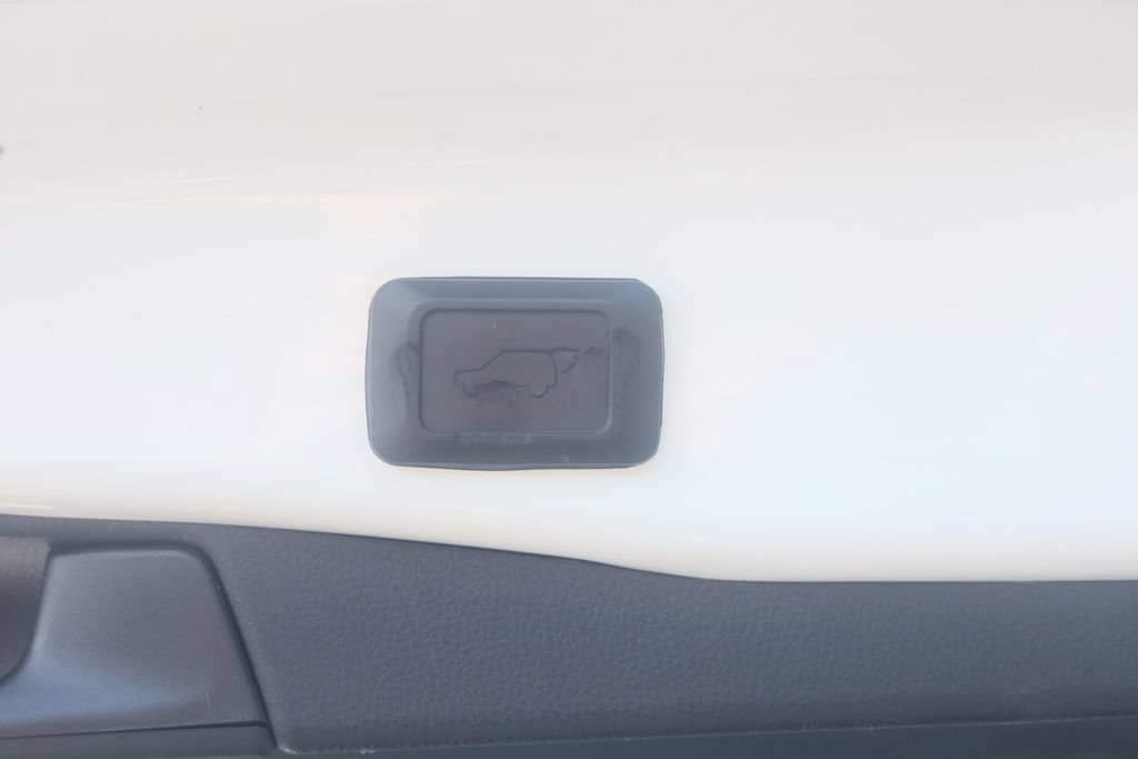 Certified 2022 Toyota RAV4 SE w/ Convenience Package AWD/4WD image 23