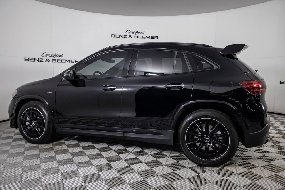 Used 2025 Mercedes-Benz GLA 35 AMG 4MATIC image 11