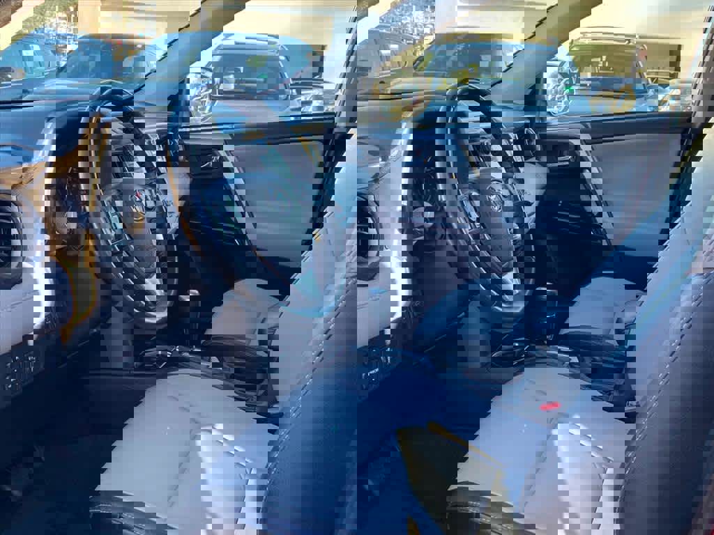 Used 2017 Toyota RAV4 Limited w/ Protection Package image 13