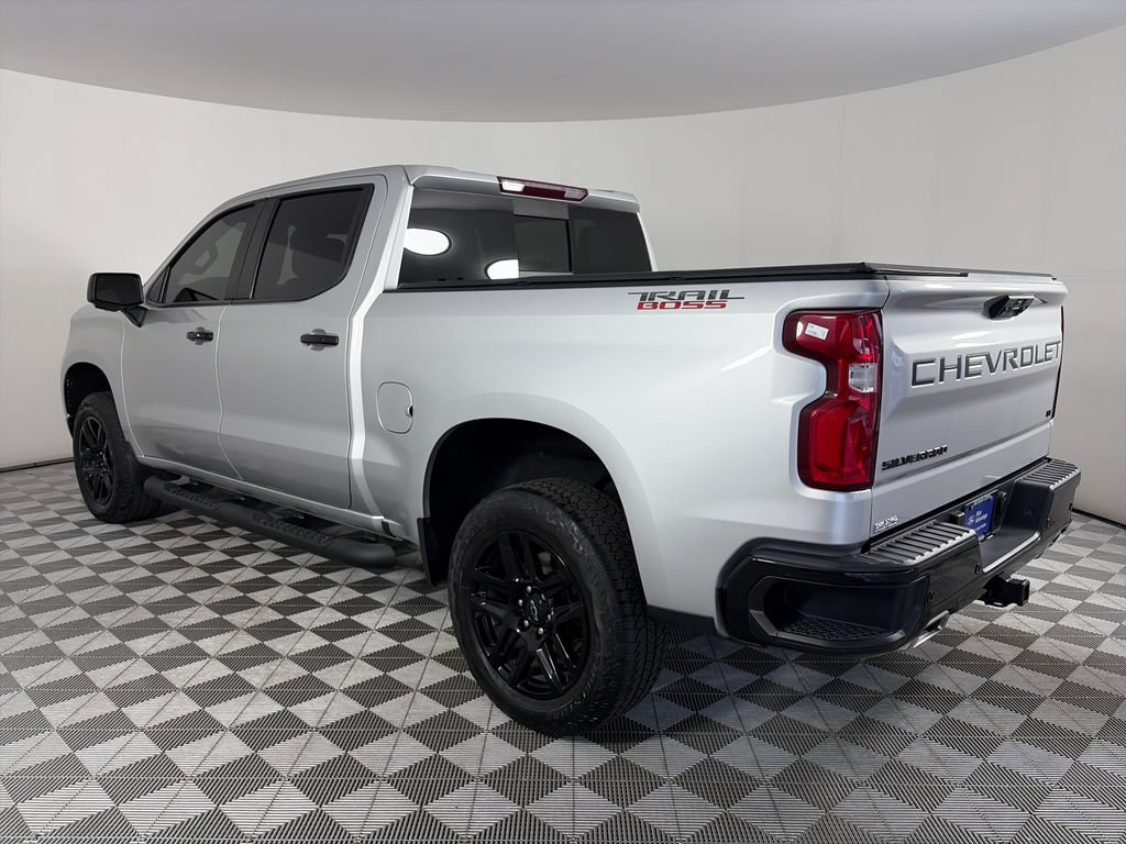 Used 2022 Chevrolet Silverado 1500 LT Trail Boss w/ LT Trail Boss Premium Package AWD/4WD image 5