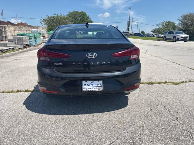 Used 2020 Hyundai Elantra SEL w/ Cargo Package (C1) FWD image 4