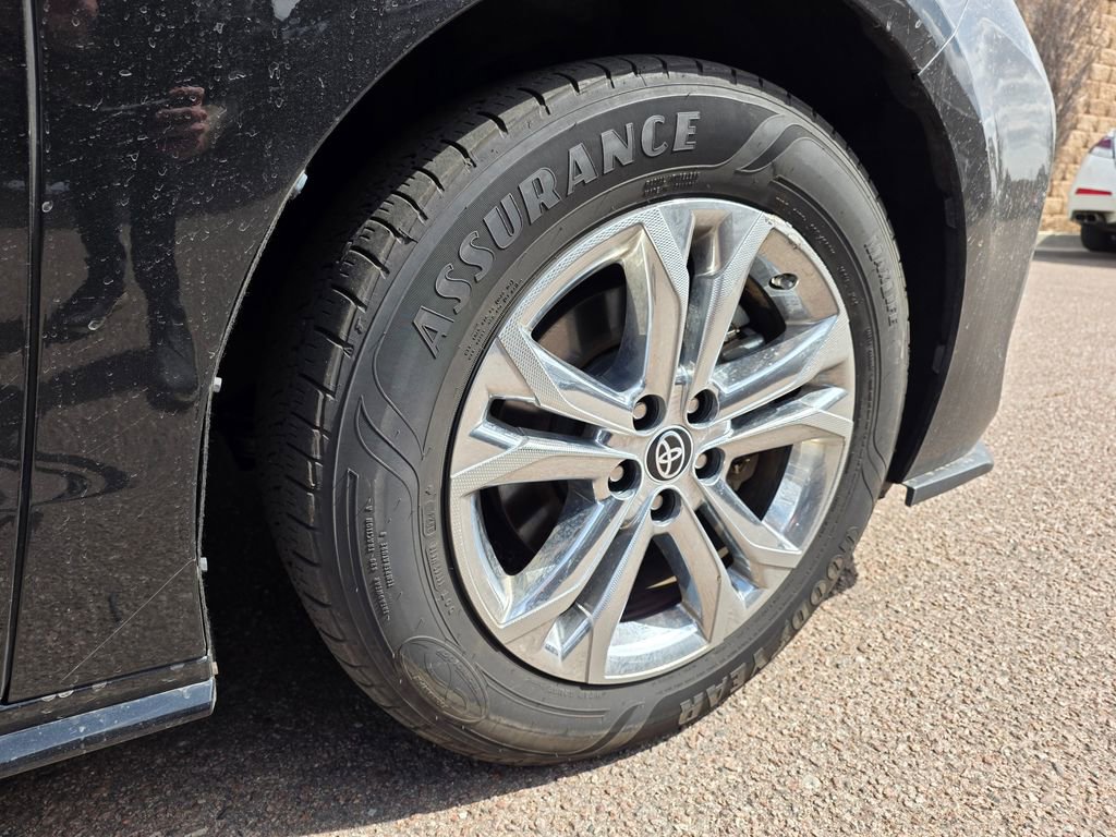 New 2023 Toyota Sienna XSE w/ XSE Plus Package AWD/4WD image 9