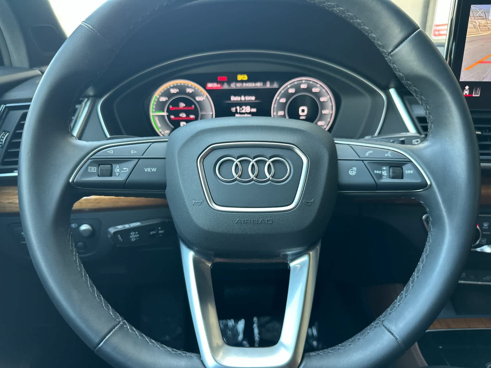 Used 2024 Audi Q5 e Prestige w/ Prestige Package AWD/4WD image 24