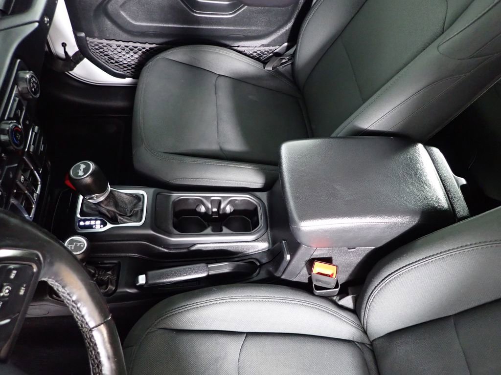 Used 2020 Jeep Wrangler Unlimited Sport image 25