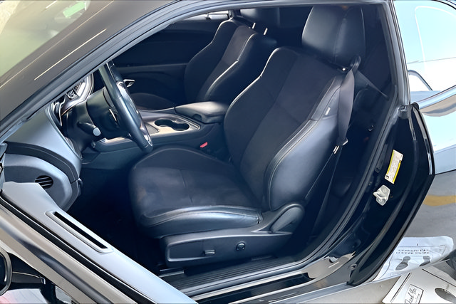 Used 2023 Dodge Challenger GT w/ Plus Package RWD image 18