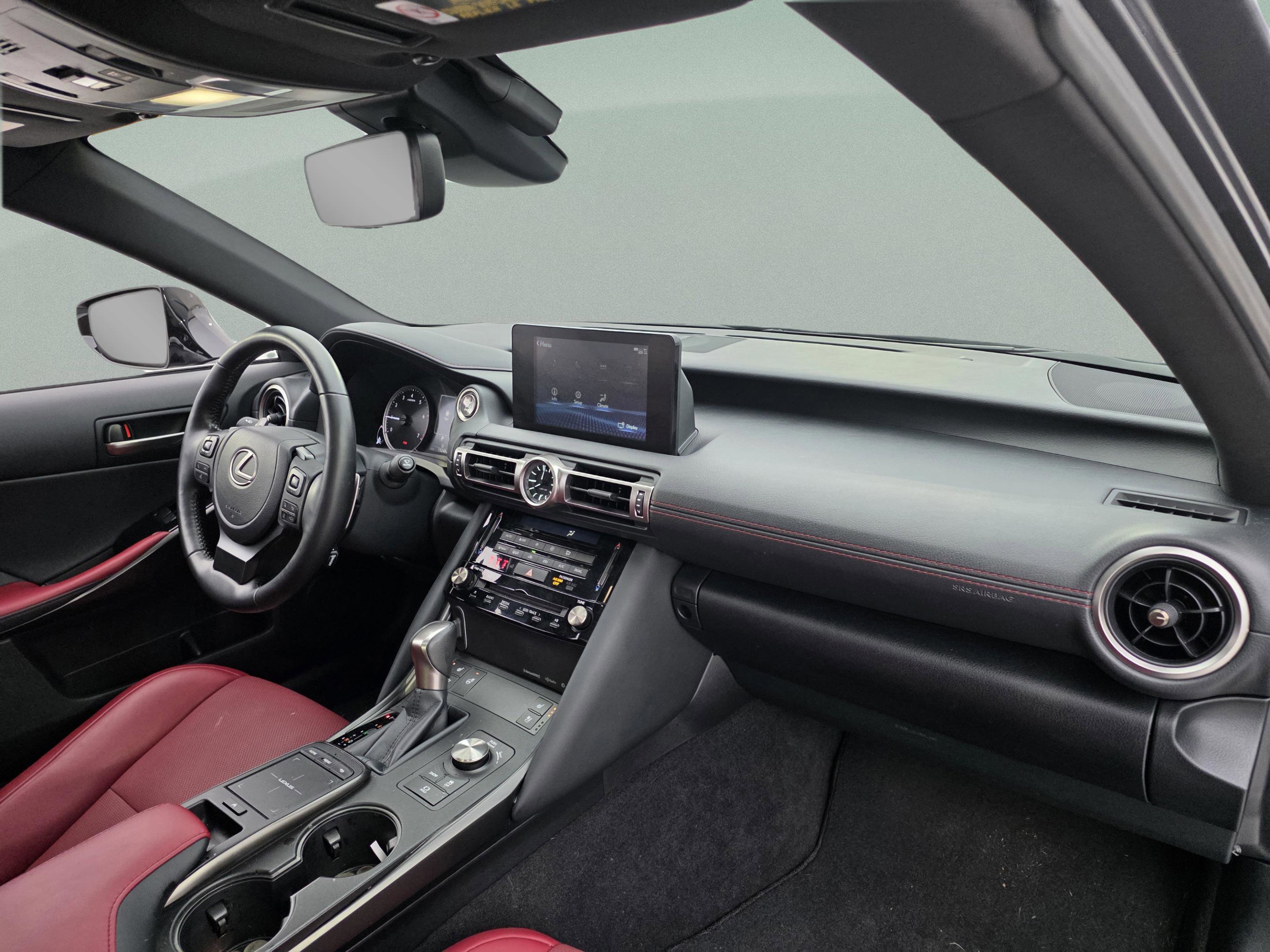 Certified 2021 Lexus IS 300 w/ Comfort Package image 30