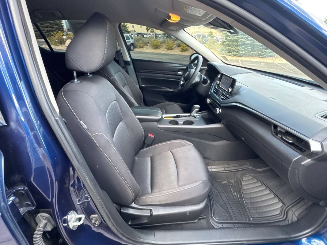 Used 2022 Nissan Altima 2.5 S FWD image 17