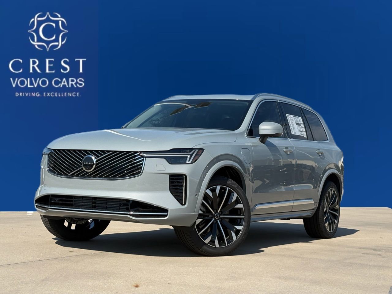 New 2026 Volvo XC90 T8 Plus w/ Protection Package Premier image 1