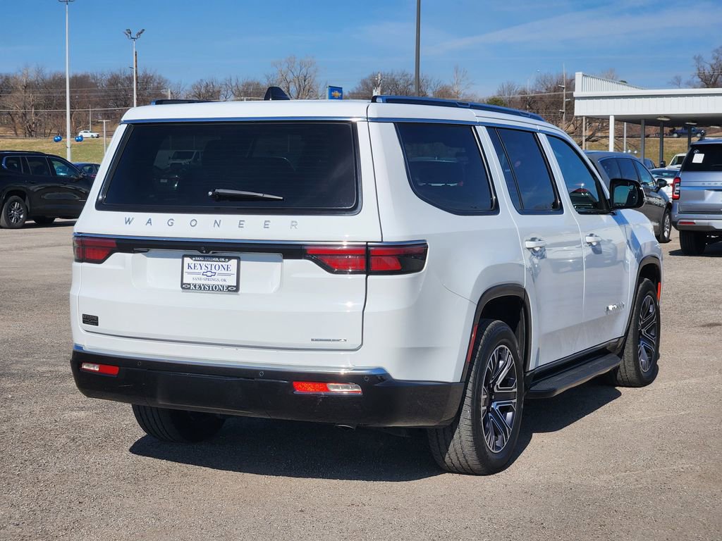 Used 2024 Jeep Wagoneer Series II w/ Flexible Seating Group image 5