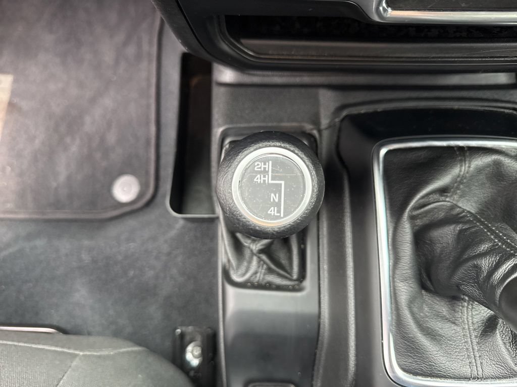 Used 2022 Jeep Gladiator Sport AWD/4WD image 21