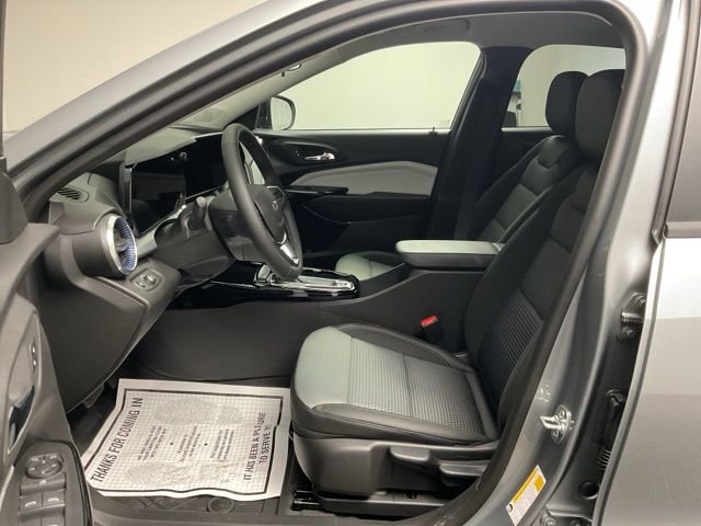New 2026 Chevrolet Trax LT w/ Driver Confidence Package image 11
