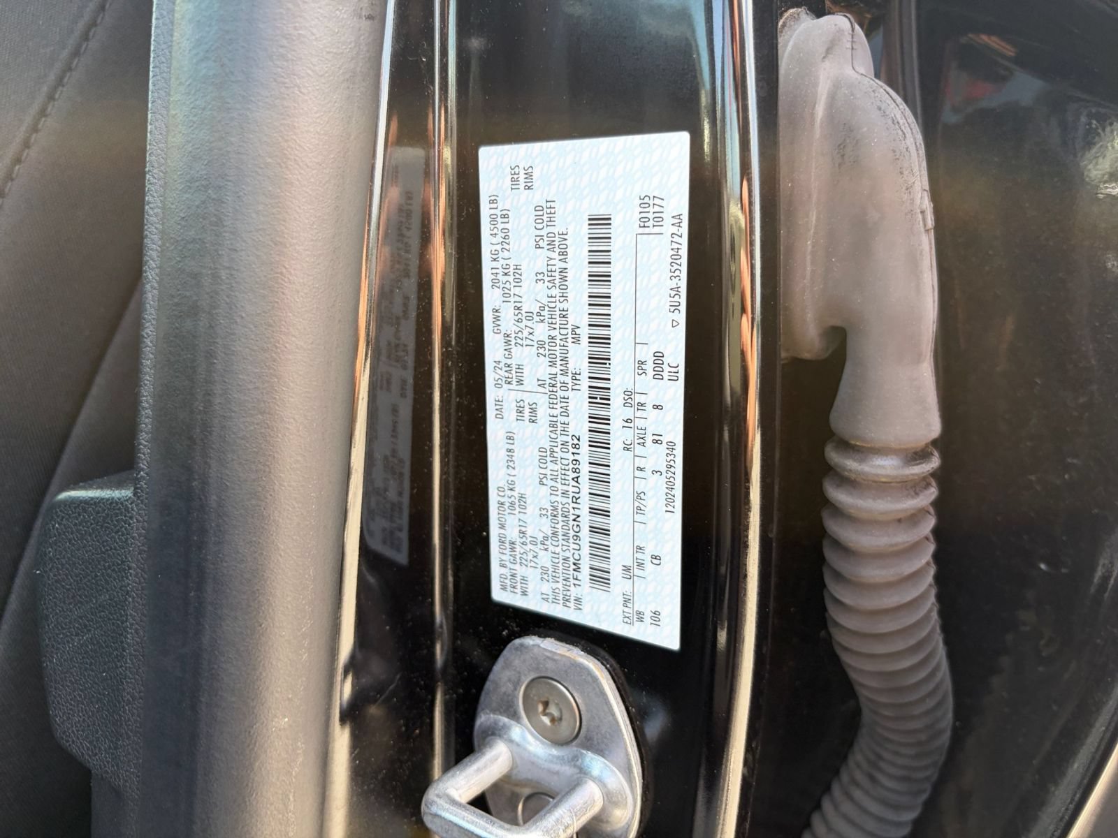 Used 2024 Ford Escape Active AWD/4WD image 25