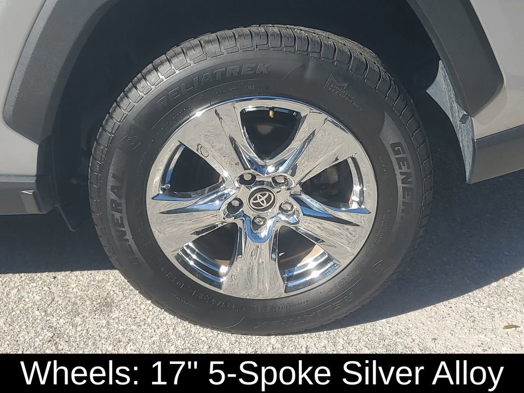 Used 2021 Toyota RAV4 XLE image 6