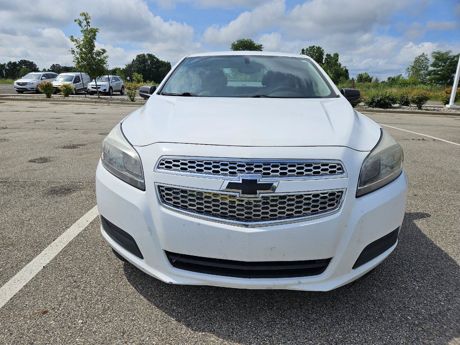 Used 2013 Chevrolet Malibu LS w/ Protection Package FWD image 2