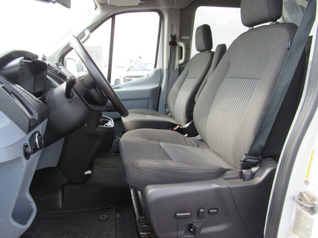 Used 2018 Ford Transit 150 XLT image 29