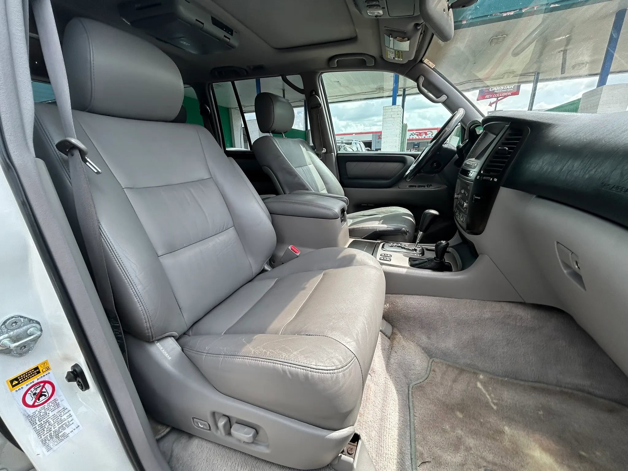 Used 2004 Toyota Land Cruiser AWD/4WD image 12