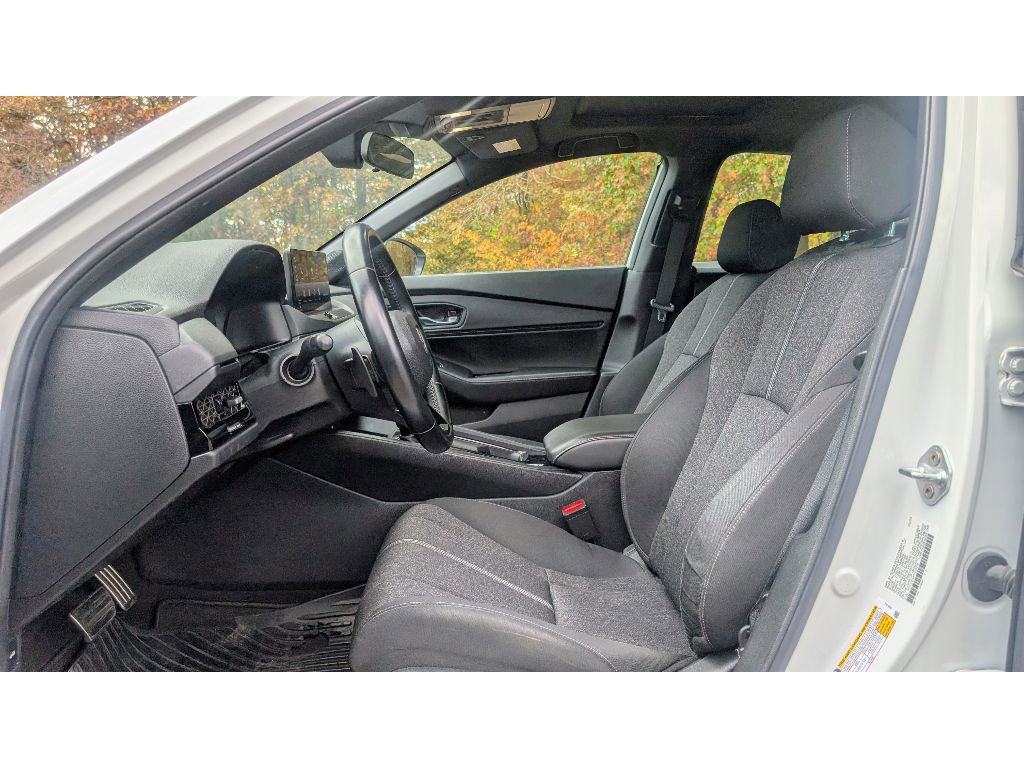 Used 2023 Honda Accord Sport image 14
