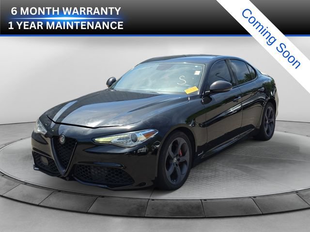 Used 2017 Alfa Romeo Giulia AWD w/ Sport Appearance Package video 1