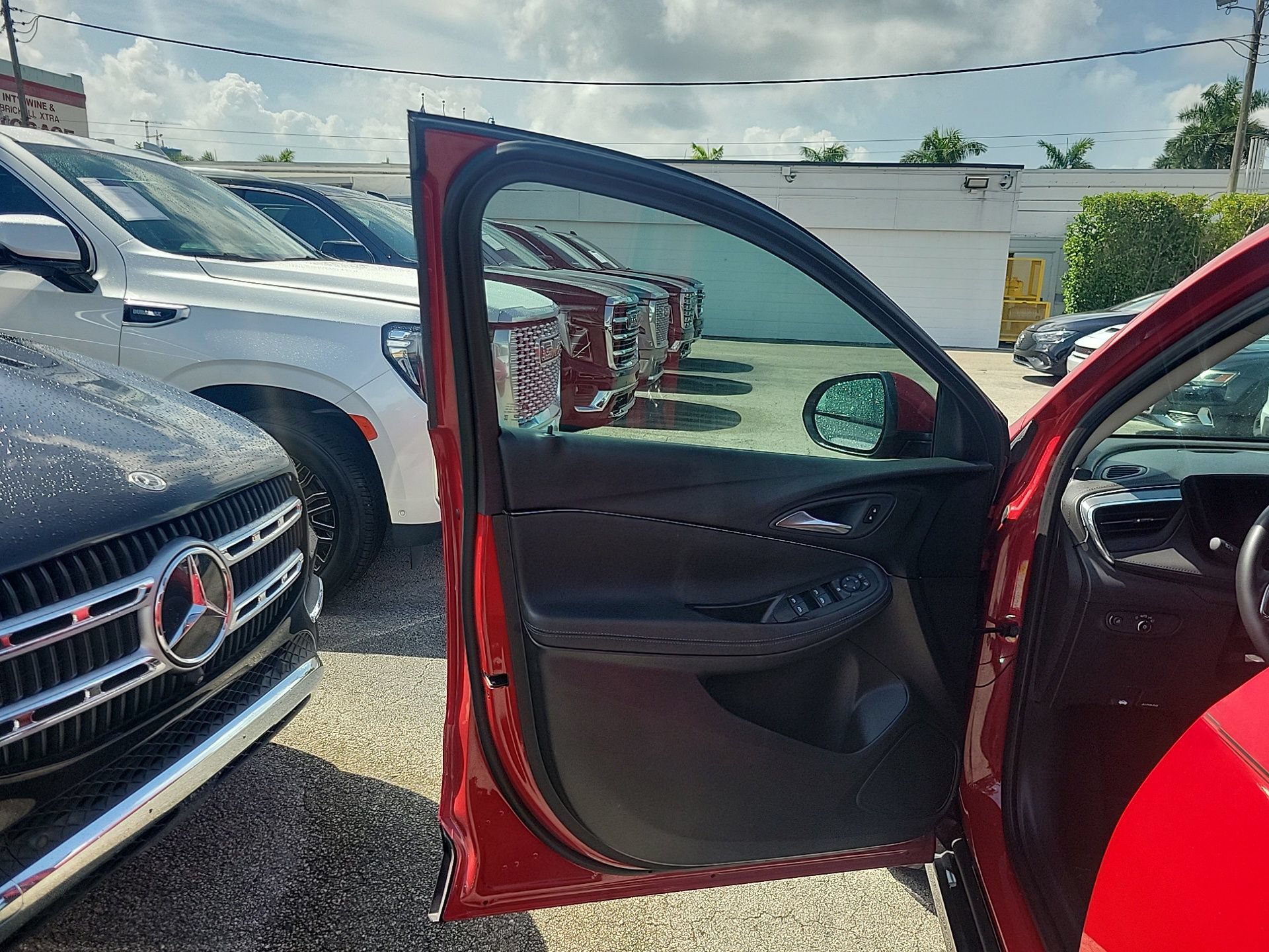 Used 2026 Buick Encore GX Sport Touring w/ Comfort Package FWD image 17
