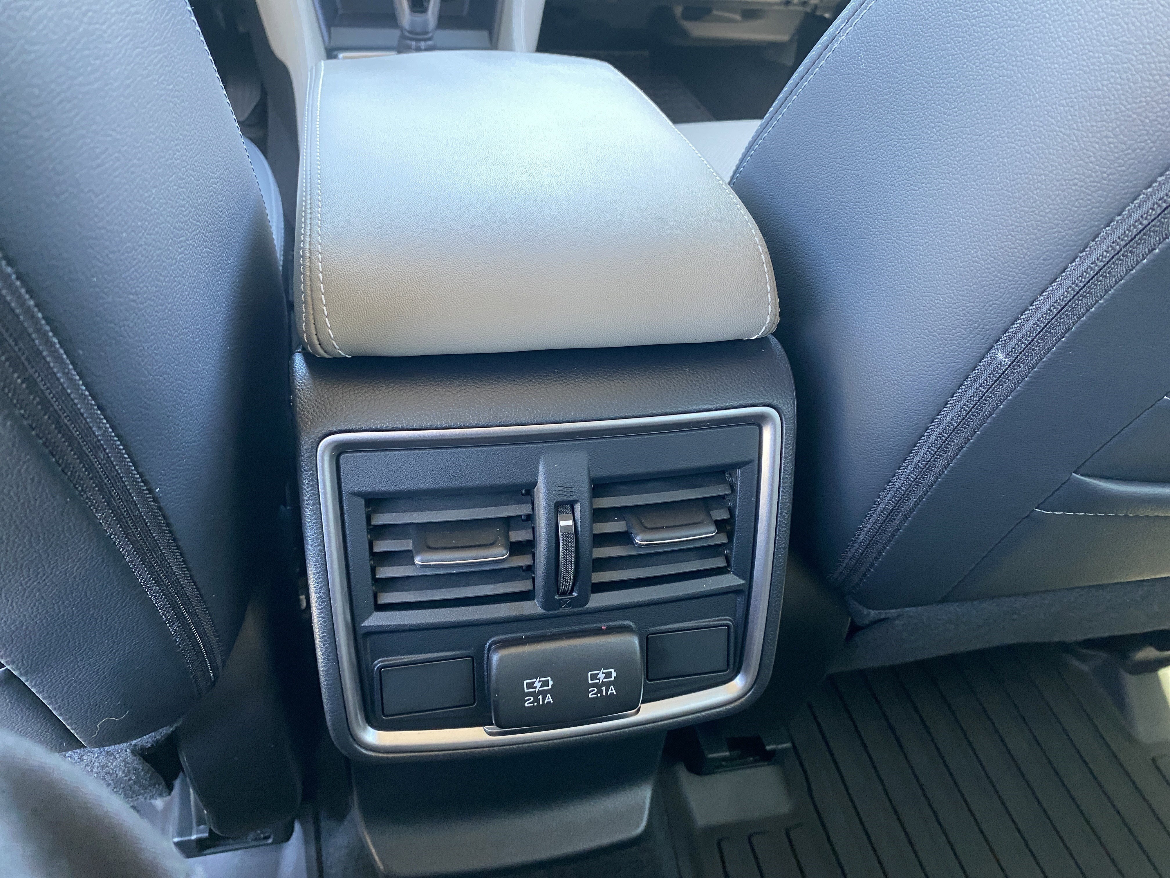 Used 2019 Subaru Forester Limited AWD/4WD image 33
