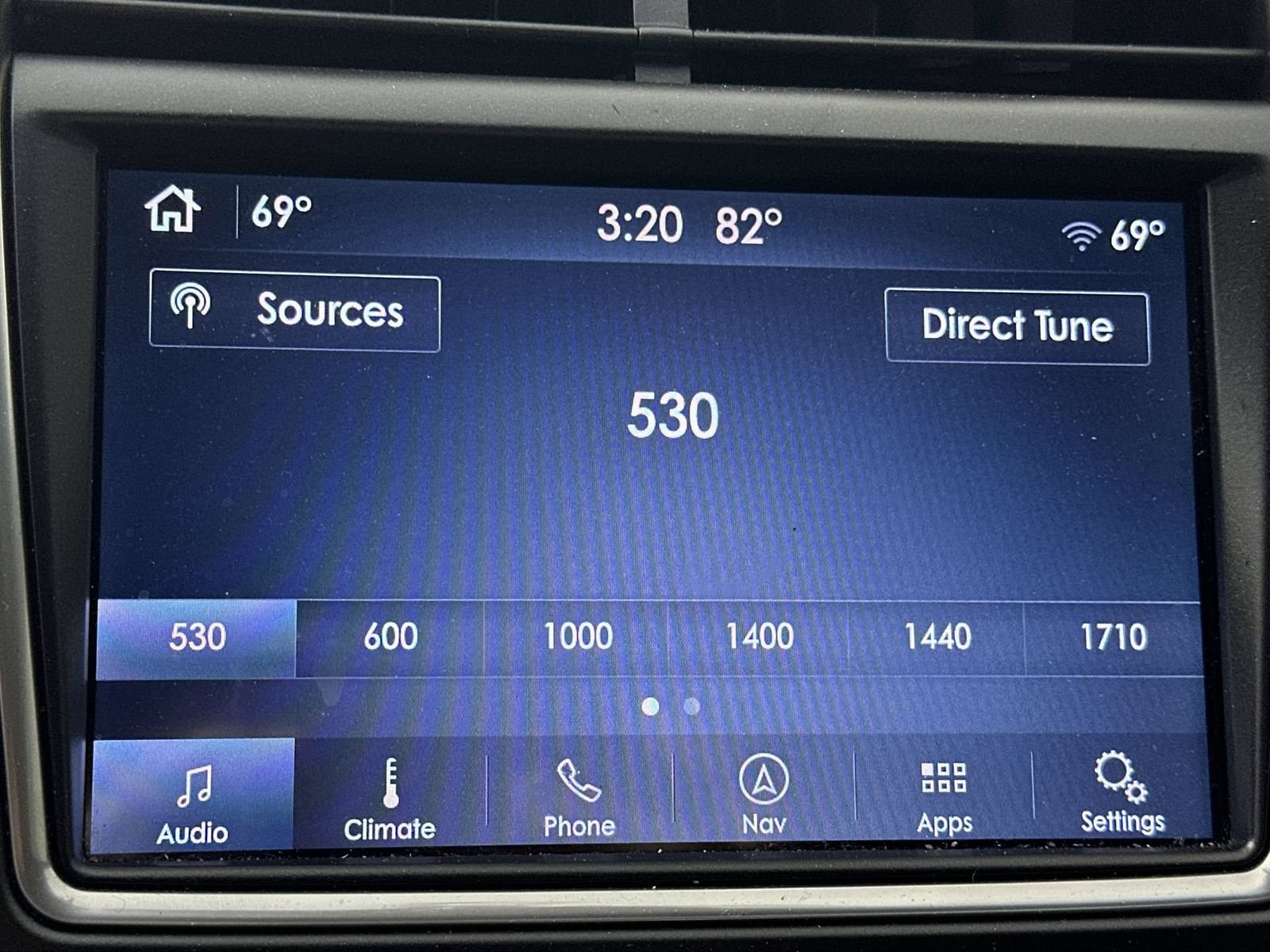 Used 2019 Lincoln Nautilus Black Label AWD/4WD image 16