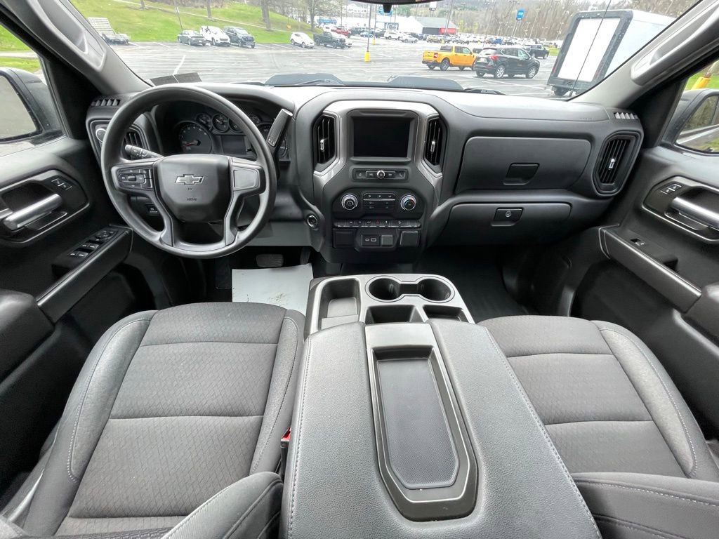 Certified 2025 Chevrolet Silverado 1500 Custom Trail Boss w/ LPO, Dark Essentials Package AWD/4WD image 24